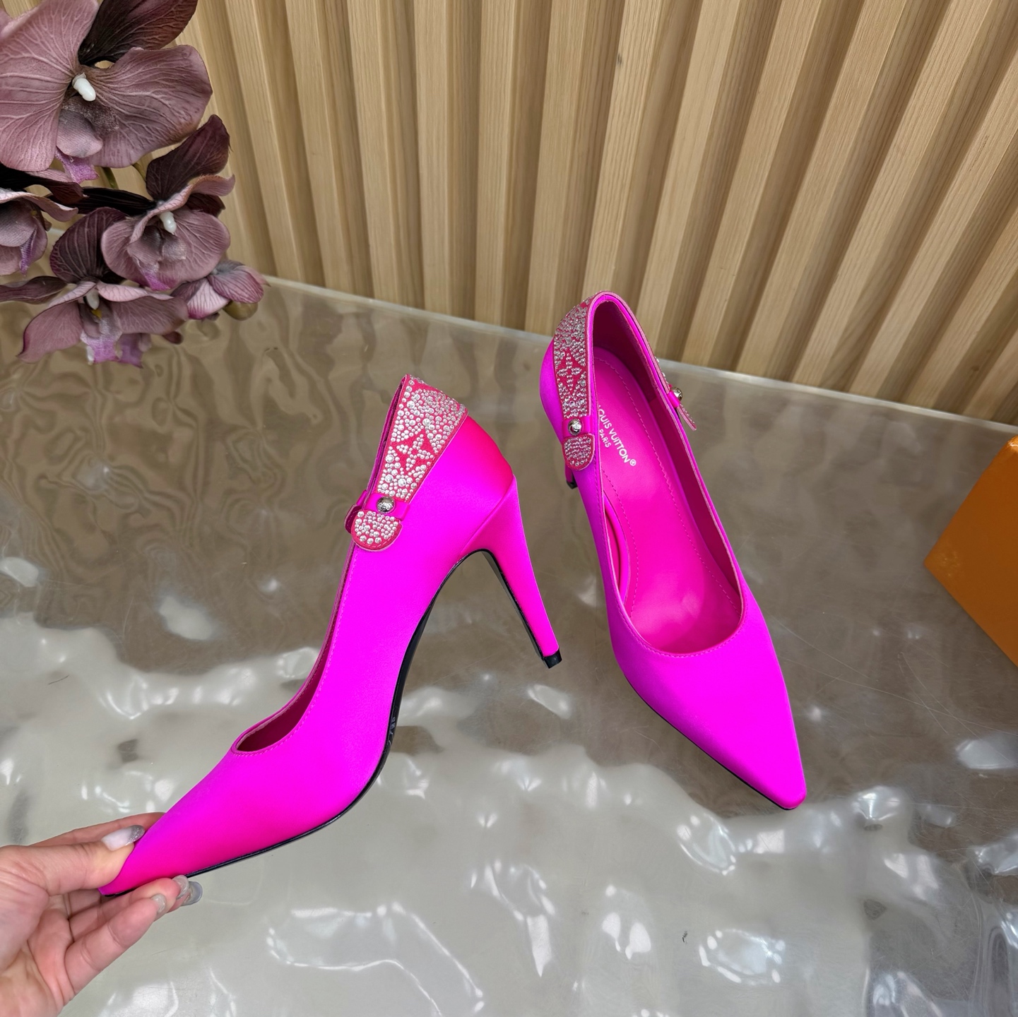 Women's high heels